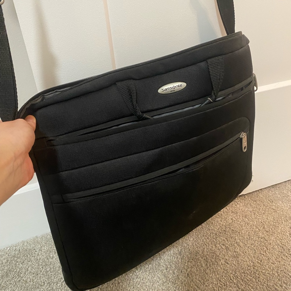Samsonite Black Laptop Bag for Men